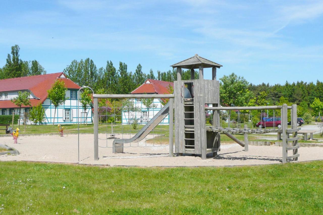 Strandnahe Ferienwohnung Mit Eigener Terrasse - Feriendorf Bakenberg Fewo D06 Dranske Exterior photo